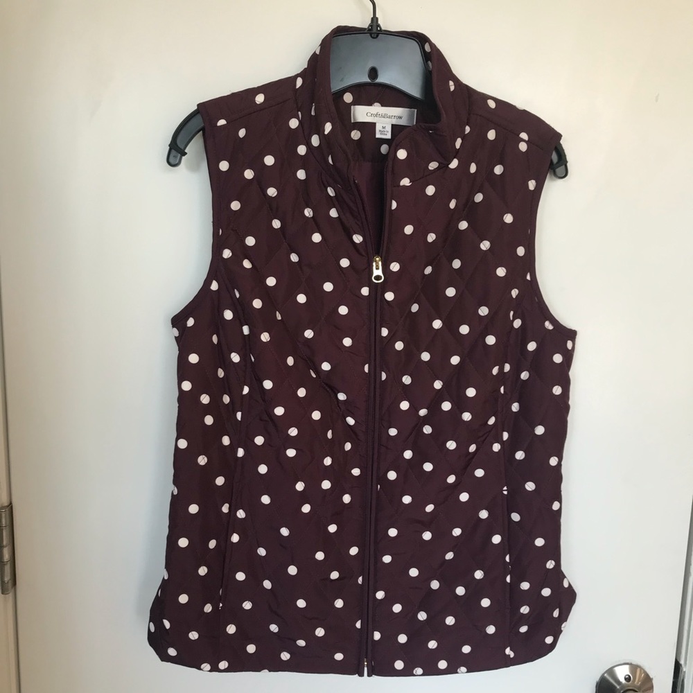 Croft & Barrow Burgundy/Maroon/Wine Colored Light Puffy Polka Dot Cinch Zip Vest